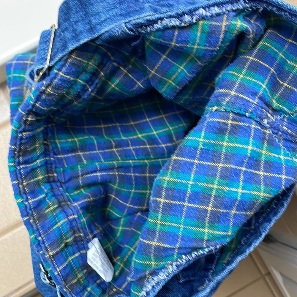 OshKosh Bgosh questions leave